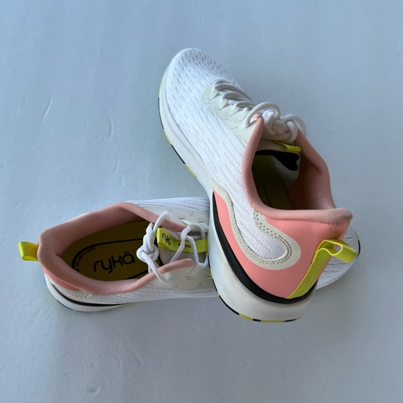 Ryka Women’s Myriad, White/pink Walking Shoe, Size 11 - Picture 3 of 9